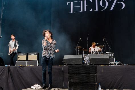 Jun 13, 2023 · The 1975 Announce Dates for 2023 Fall/Winter N. American Tour. The band's biggest U.S./Canadian outing to date is slated to kick off off in late Sept. in Sacramento. 